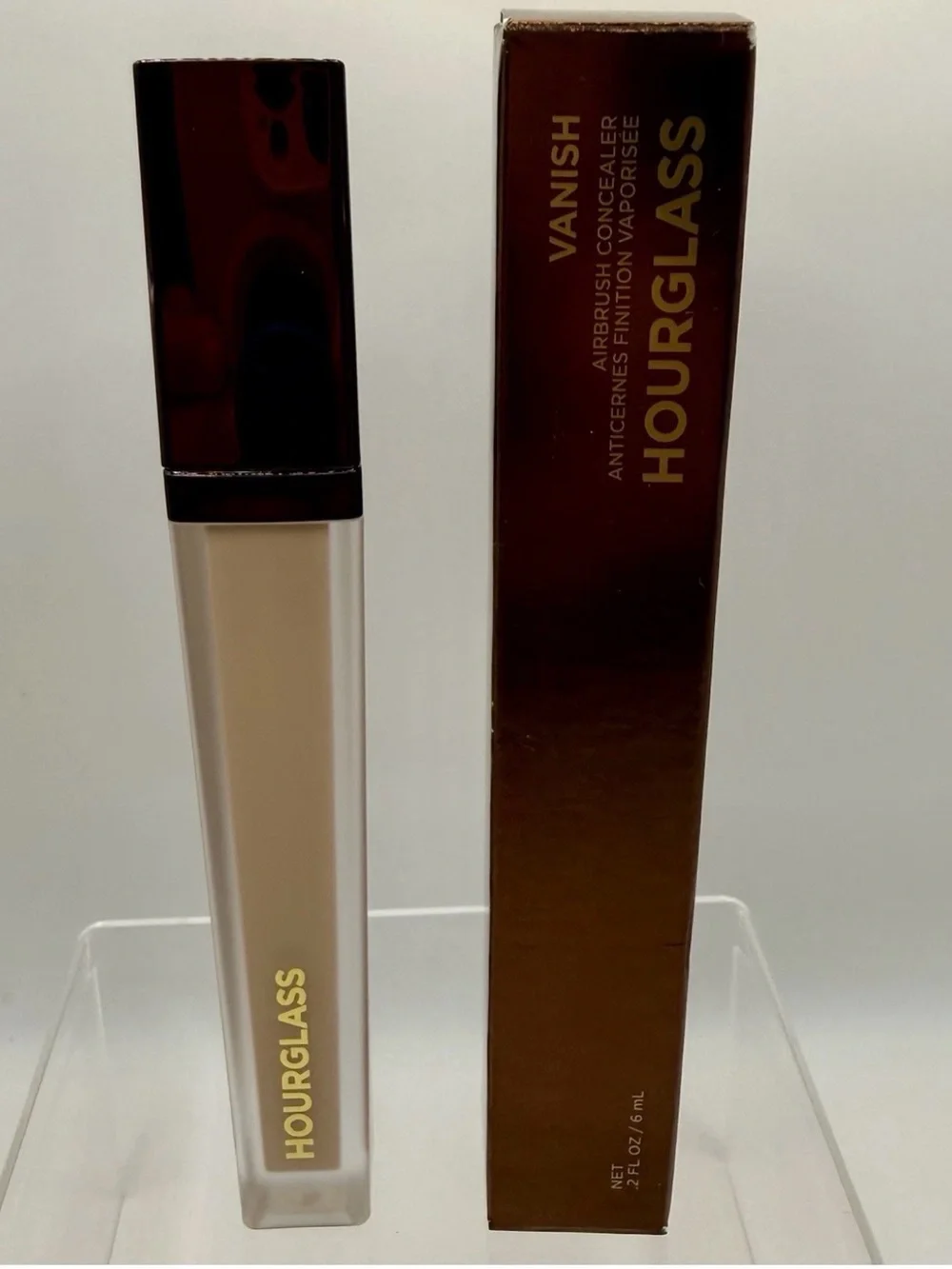 Hourglass Vanish Airbrush Concealer. Weightless and Waterproof Con SAND 1.45